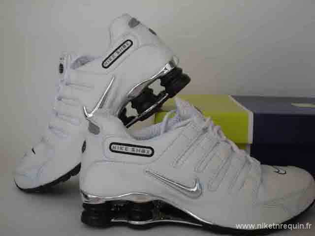 arrial nouvelle Nike Shox NZ blanc noir (1)